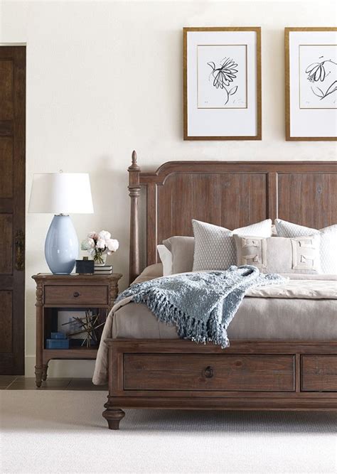 .size bed complete bedroom set built with solid pine wood, this elegant queen bedroom set will brighten up any bedroom and will last many years. Solid New Zealand Pine bedroom furniture from Kincaid ...