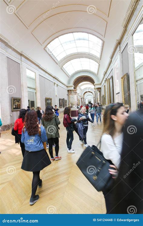 Tourists At Louvre Paris Editorial Stock Photo Image Of Chaste 54124448