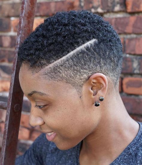 Womens Fade With Shaved Part In 2020 Short Natural Haircuts Fade
