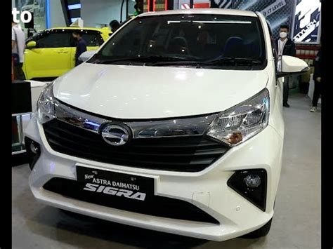 New Daihatsu Sigra R White Colour Exterior And Interior Youtube