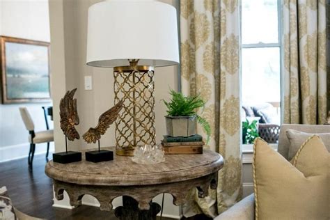 Kat Nelson Designs~side Table Kat Beautiful Homes Small Spaces