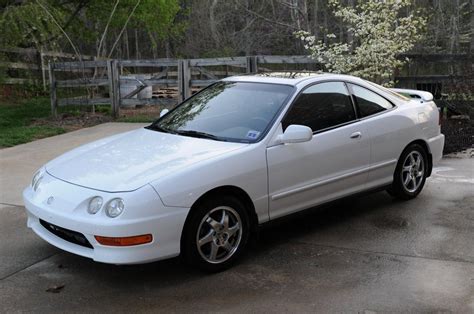 Research the 2000 acura integra at cars.com and find specs, pricing, mpg, safety data, photos, videos, reviews and local inventory. 2000 Acura Integra - Partsopen