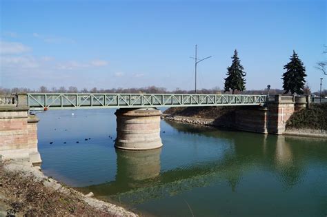 Finde aktuelle bank angebote aus mainz und umgebung, sowie viele weitere geschäfte, in denen du bank kaufen kannst. Swingbridge at the Victor-Hugo-bank (Winterhafen ...