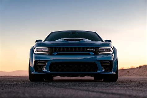 Hd Wallpaper The Evening Dodge Charger Hellcat Srt Widebody 2020 Wallpaper Flare