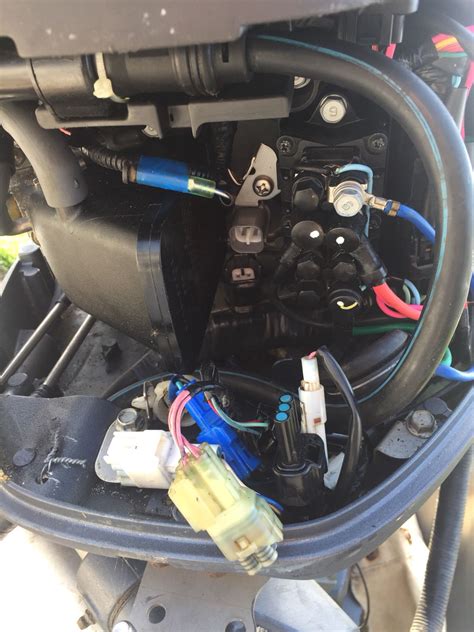 I have a 2008 90hp etec and need schematic for gauges kev. Yamaha tach wiring to a 4 stroke 70hp engine - The Hull Truth - Boating and Fishing Forum