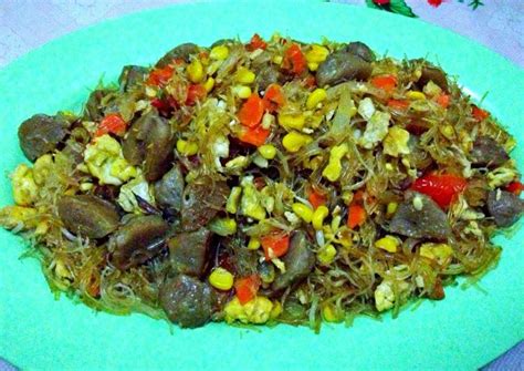 Resep bumbu halus bihun goreng masukkan campuran bihun dan kecap manis bango, masak hingga bahan matang. Resep Bihun goreng bakso jagung manis oleh Betria - Cookpad