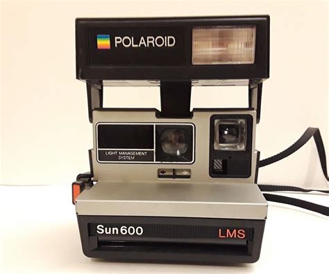 Vintage Polaroid Sun 600 Lms Camera Instant Film With Strap 1928395421