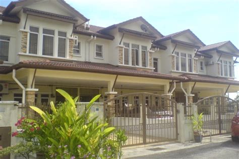 Double storey terrace house end lot (rafflesia), taman pelangi semenyih 2, rm560,000, free hold, non bumi, 4bed3bath, 1300 sqf, b/u 1200 #forsale renovated end lot double storey terrace taman pelangi semenyih for sale rm480k | 20x75sqft fully renovated more detail contact. Taman Pelangi Semenyih 2 For Sale In Semenyih | PropSocial