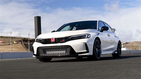 2024 Honda Civic Type R Lands With Price Increase