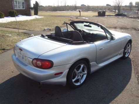 Automotive avenues llc has taken reasonable steps to ensure the accuracy of the data displayed, however, automotive avenues llc is not responsible. Buy used Miata Convertible Salvage Rebuildable Repairable ...