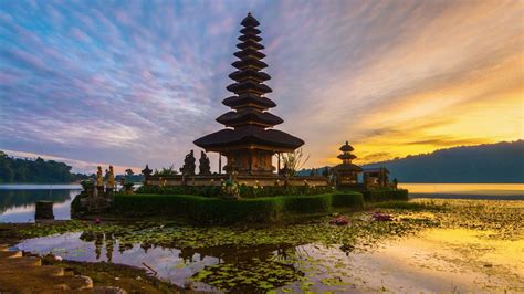 Singapore - Bali - Let's Go Tours