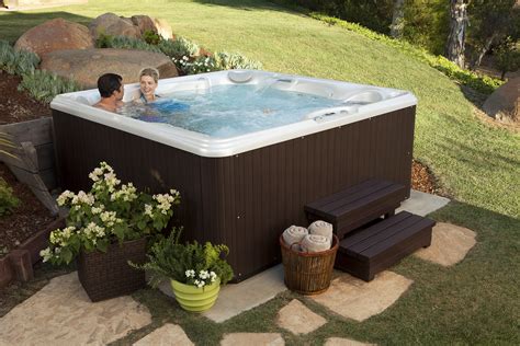 Plug And Play Hot Tubs Costco [2022] Cost, Models & Reviews