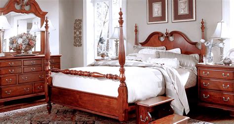 50 Of The Closeout Price On This Cherry Bedroom Set Featuring A Classic 18th Century Style