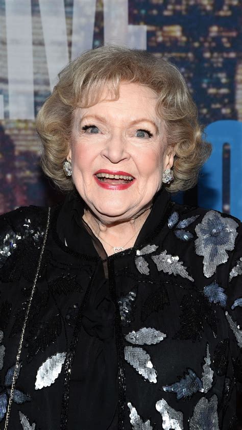 Betty white landed a hosting job on the hollywood on television variety show with al jarvis in 1949 betty white took a turn as a guest panelist on popular game show password in 1963, during just the. Betty White To Star In Lifetime Christmas Movie At 98 ...
