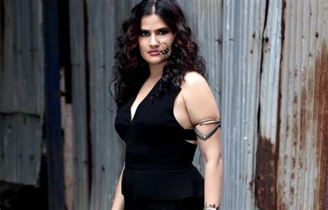 ‘shame Singer Sona Mohapatra On Bollywood Actors Who Cant Speak Hindi Language Fluently