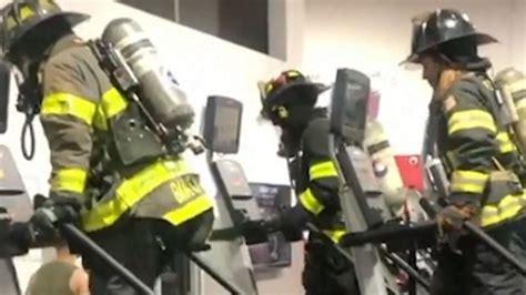 Firefighters Walk Up 110 Flights To Honor Those Killed On 911 Good