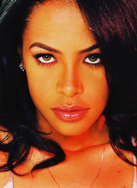 Aaliyahalways Rip Aaliyah Aaliyah Style Beautiful Black Women Beautiful People Aaliyah