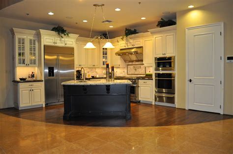 Whether you are looking for a manufactured or modular home, we display them all in our sales center. Fulton Home's Design Center | Fulton Homes