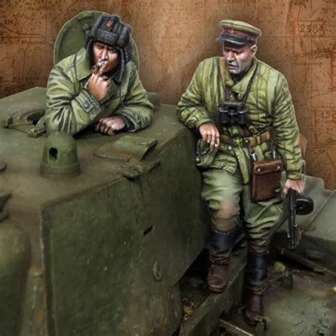 135 Scale Resin Figures Model Kit Tank Drivers Soldiers Unpainted