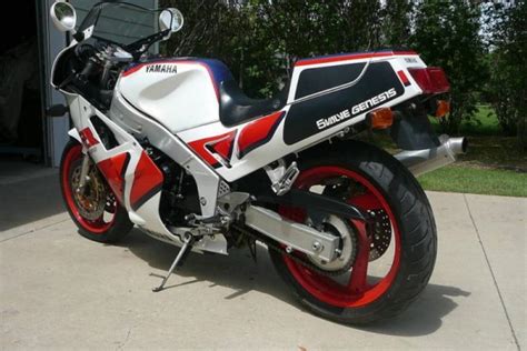 Yamaha Yamaha Fzr 750 Genesis Motozombdrivecom