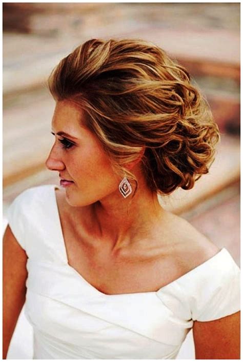 We've collected most popular hairdos: short hair wedding styles with veil : Wedding Hairstyles ...