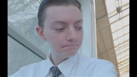 Reviewbrah Can't Find Love - YouTube