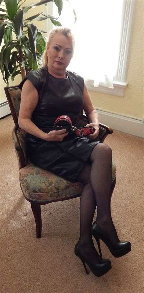 Pin By Mistress Benay On Female Domination And Male Servitude Sexy Older Women Dominatrix