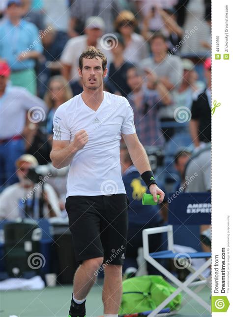 grand slam champion andy murray celebrates victory after fourth round match at us open 2014