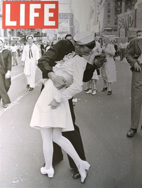 1945 The Most Famous Kiss Of The Century Opinion Conservative