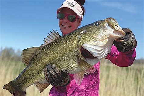 The Royal Treatment Trophy Bass Fishing Fit For A King Game And Fish