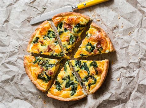 Unser Hallo-Herbst-Rezept Kürbistarte mit Feta und Spinat