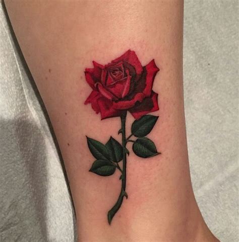 Then i shaded it with h pencils, scanned it, and through it into photoshop t. Found on Bing from www.pinterest.com | Rose tattoos for ...