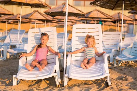 1768 Kids Sunbathing Stock Photos Free And Royalty Free Stock Photos