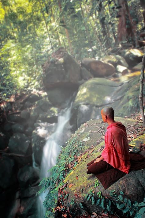 Buddhist Monk Theravada Buddhism Free Photo On Pixabay