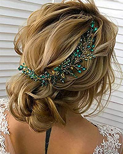 The Best Emerald Green Hairpiece To Make You Look Stunning