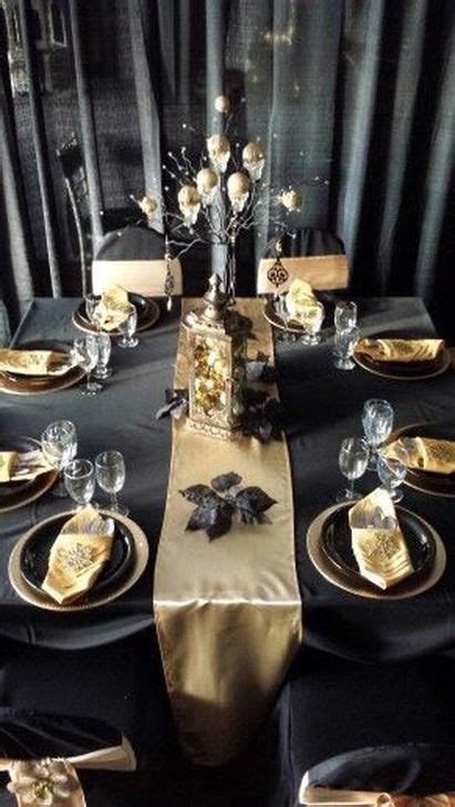 Glamorous Gold And Black New Years Eve Party Decoration Ideas 11 In