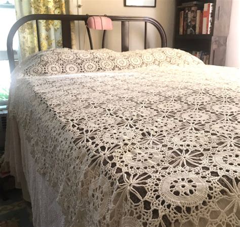 Vintage Crochet Bed Coverlet Handmade Ivory Cotton Bedspread Etsy