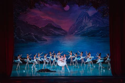 Russian Ballet Brings Swan Lake To Alabama Theatre
