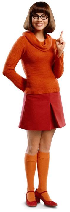 12 characters who just don t look right in real life ideas velma dinkley velma scooby doo velma