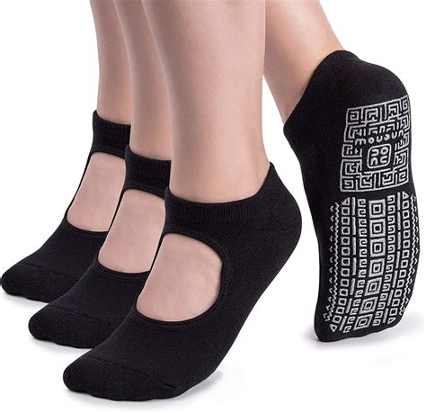 Unenow Non Slip Grip Yoga Socks For Women With Cushion For Pilates Barre Home Amazon Co Uk
