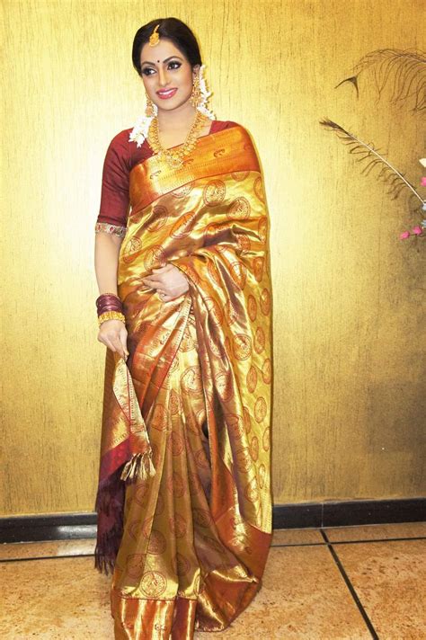 bridal sari bridal lehenga red bridal dresses pattu saree blouse designs designer saree