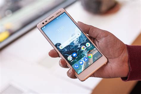 The 10 Best Cell Phones For Seniors In 2019