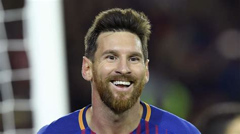 Lionel Messi Prezentuje Klatę Co Za Ciało Przegląd Sportowy