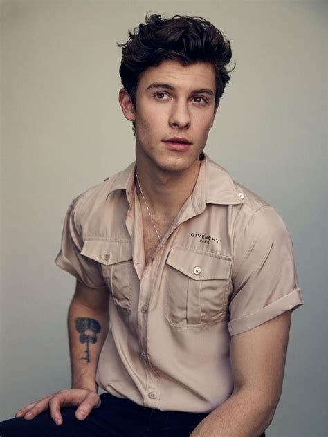 Shawn mendes admitted he and camila cabello had a disagreement, when he raised his voice at her and got so defensive. here's the lesson he's taking away from the vulnerable moment. Shawn Mendes | Wiki Disney Descendentes | Fandom