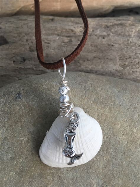 Mermaid Shell Necklaceshell Necklacemermaid Shell Pendant Etsy