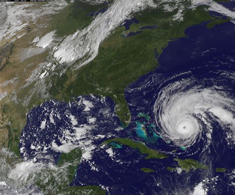 Nasa Satellite Captures Hurricane Earl On September 1 201 Flickr