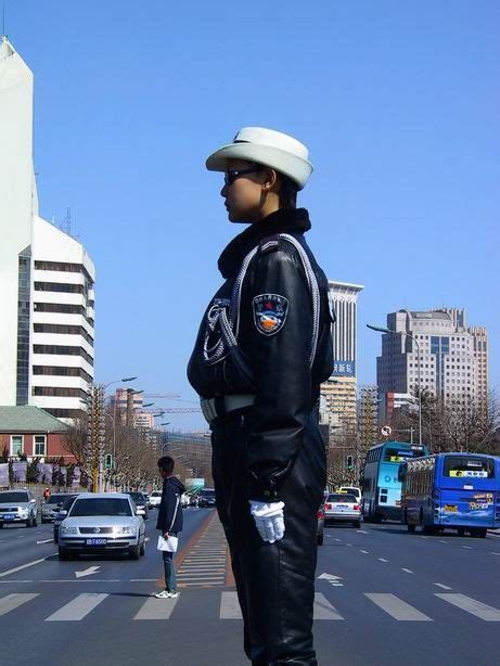 Chinese Police Woman In Full Leather Uniform Women In Uniform Pinterest
