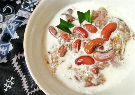 Resep makanan tradisional ini terbuat dari sagu maluku yang terkenal itu. Resep Bubur Kacang Merah oleh Dice Ferdian - Cookpad