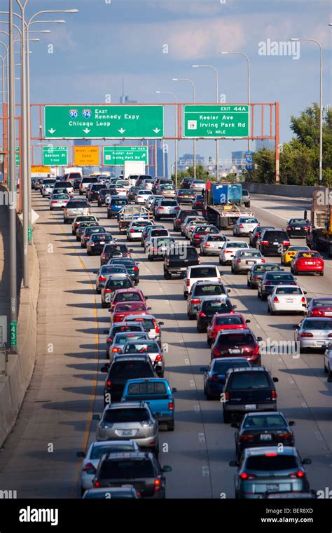 Chicago Rush Hour Traffic Hi Res Stock Photography And Images Alamy