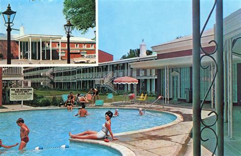 Since 1953, over 800 hotels under this hotel chain in succession. Alabama-ramada inn-mobile #Alabama #Postcards #vintage # ...